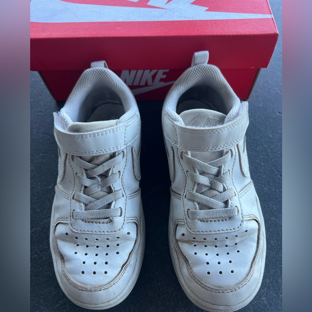 Nike Kids Classic White Sneakers Court Legacy Borough Low